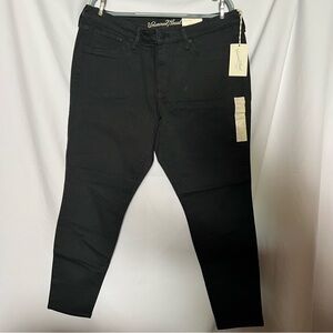 Universal Thread Mid Rise Jeggings New